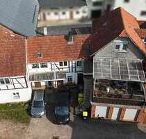Haus zum Kaufen in Hasselroth 385.000,00 € 307 m²