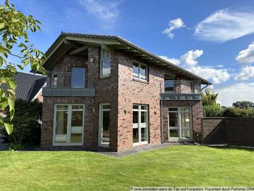 Foto - Haus zum Kaufen in Westerstede 480.000,00 € 163 m²