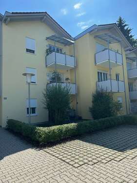 Foto - Wohnung zum Mieten in Laufen 1.000,00 € 80 m²