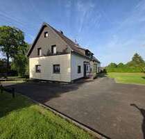 Haus zum Kaufen in Hellenthal-Ramscheid 279.000,00 € 142 m²