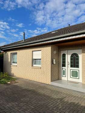 Foto - Haus zum Mieten in Peine 800,00 € 80 m²
