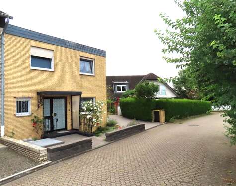 Foto - Haus zum Kaufen in Erftstadt 445.000,00 € 158 m²