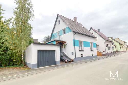 Foto - Haus zum Kaufen in Hochspeyer 390.000,00 € 134 m²