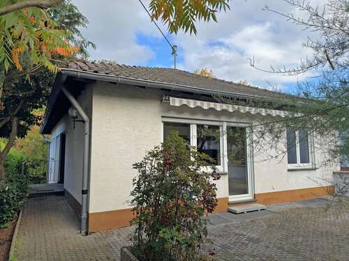 Foto - Haus zum Kaufen in Kruft 420.000,00 € 210.96 m²