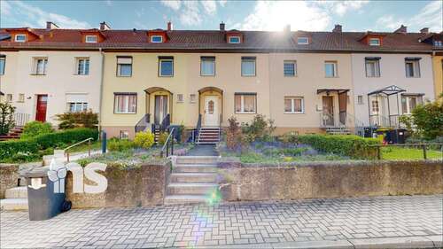 Foto - Haus zum Kaufen in Halle 215.000,00 € 87.74 m²