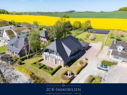 Foto - Haus zum Kaufen in Middelhagen 1.800.000,00 € 275 m²