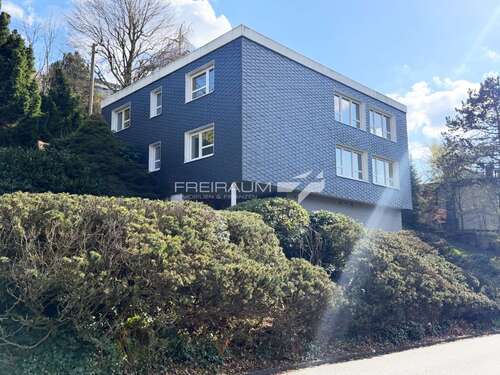 Foto - Haus zum Kaufen in Siegen Eiserfeld 309.000,00 € 179.72 m²