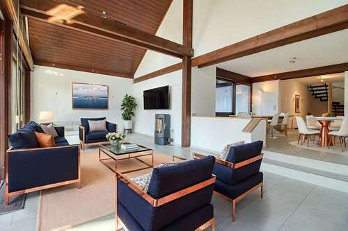 Foto - Haus zum Kaufen in Stephanskirchen 799.000,00 € 160 m²