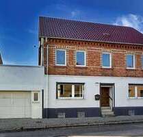 Haus zum Kaufen in Oschersleben 39.990,00 € 142 m²
