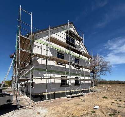 Foto - Haus zum Kaufen in Naunhof 493.000,00 € 123 m²