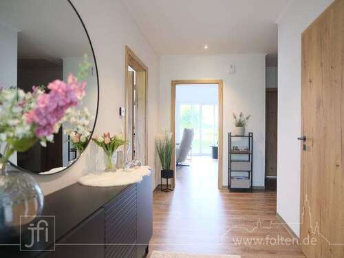 Foto - Haus zum Mieten in Weener 1.295,00 € 120.65 m²
