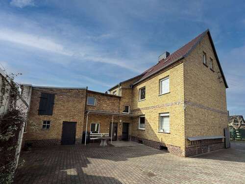 Foto - Haus zum Kaufen in Muldestausee 159.000,00 € 139.43 m²