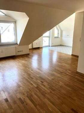 Foto - Wohnung zum Mieten in Chemnitz 282,00 € 51.12 m²