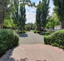 Büro in Berlin 2.000,00 € 163.22 m²