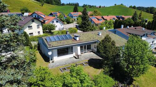 Foto - Haus zum Kaufen in Lindenberg im Allgäu Manzen 645.000,00 € 205 m²