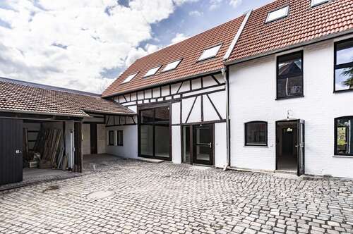 Foto - Haus zum Kaufen in Wiesbaden 699.000,00 € 157.1 m²