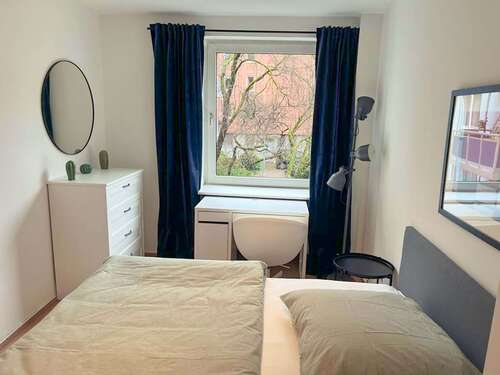 Foto - WG-Zimmer in Frankfurt am Main 899,00 € 15 m²