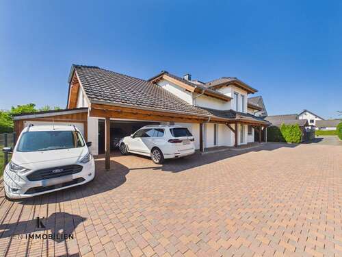 Foto - Haus zum Kaufen in Weilerbach 650.000,00 € 200 m²