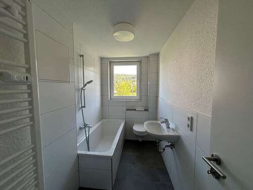 Foto - Wohnung zum Mieten in Suhl 240,00 € 31.91 m²