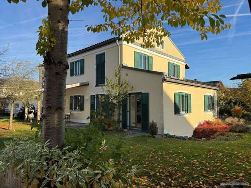 Foto - Haus zum Kaufen in Osterhofen 639.000,00 € 197.88 m²