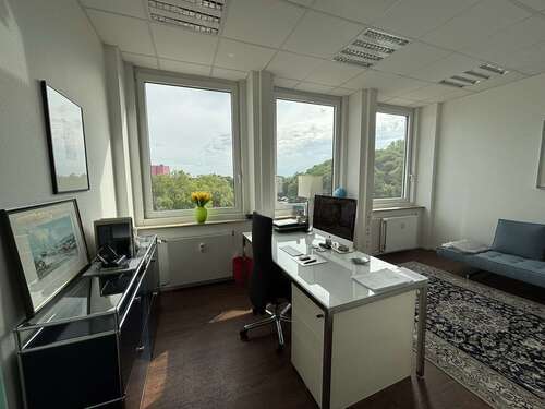 Foto - Büro in Köln 700,00 € 23 m² - 700,00&nbsp;EUR Kaltmiete, ca.&nbsp; 23,00&nbsp;m&sup2;