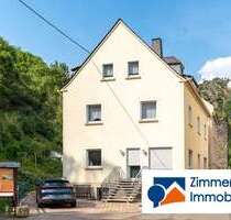 Haus zum Kaufen in St. Goarshausen-Wellmich 169.000,00 € 226 m²