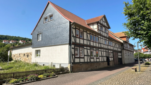 Foto - Haus zum Kaufen in Morschen 319.000,00 € 240 m²
