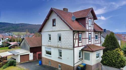 Foto - Haus zum Kaufen in Ludwigsau 149.000,00 € 148 m²