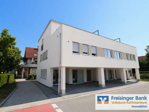 Foto - Haus zum Mieten in Hallbergmoos 2.340,00 € 129.99 m²