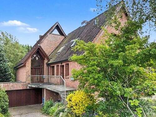 Foto - Haus zum Kaufen in Reinfeld (Holstein) 849.000,00 € 295 m²