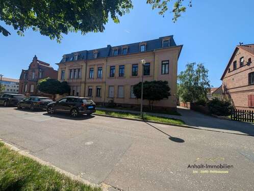 Foto - Wohnung zum Mieten in Bitterfeld 500,00 € 58.94 m²