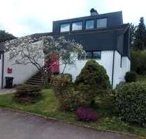 Haus zum Mieten in Gärtringen 2.150,00 € 180 m²