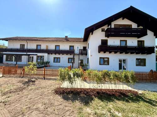Foto - Wohnung zum Mieten in Ainring 950,00 € 115 m²