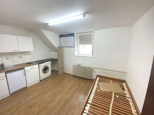 Foto - Wohnung zum Mieten in Reutlingen 350,00 € 18 m²