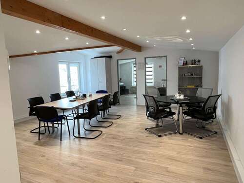 Foto - Büro in Usingen 1.620,00 € 200 m²