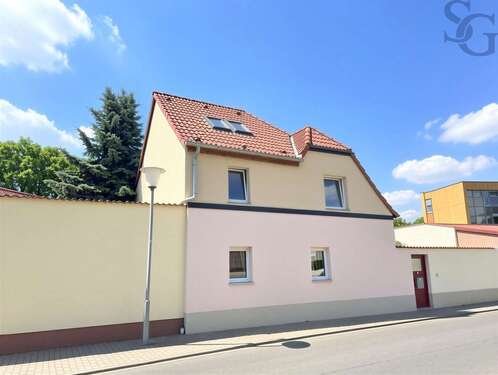 Foto - Haus zum Kaufen in Landsberg 110.000,00 € 110 m²