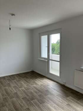 Foto - Wohnung zum Mieten in Halle 390,00 € 57.17 m²