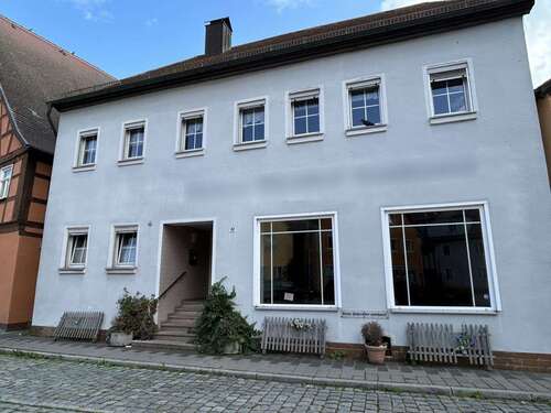Foto - Haus zum Kaufen in Leutershausen 199.000,00 € 173 m²