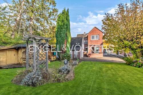 Foto - Haus zum Kaufen in Hamburg 995.000,00 € 140 m²