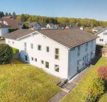 Wohnung zum Kaufen in Gehlert 210.000,00 € 153 m²