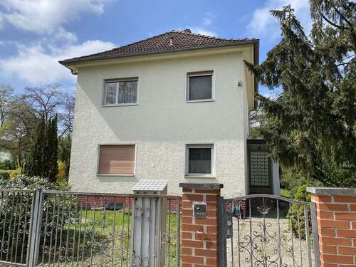 Foto - Haus zum Kaufen in Berlin 730.000,00 € 140 m²