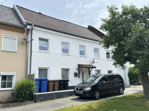 Foto - Haus zum Kaufen in Winzer 275.000,00 € 220 m²