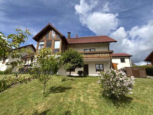 Foto - Haus zum Kaufen in Weisenbach 539.000,00 € 242 m²