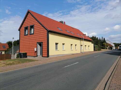 Foto - Haus zum Kaufen in Groß Germersleben 249.000,00 € 298 m²