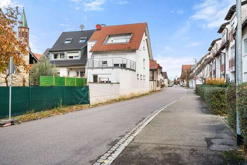 Foto - Haus zum Kaufen in Freiburg im Breisgau 699.000,00 € 169 m²