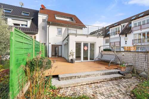 Foto - Haus zum Kaufen in Freiburg im Breisgau 699.000,00 € 169 m²