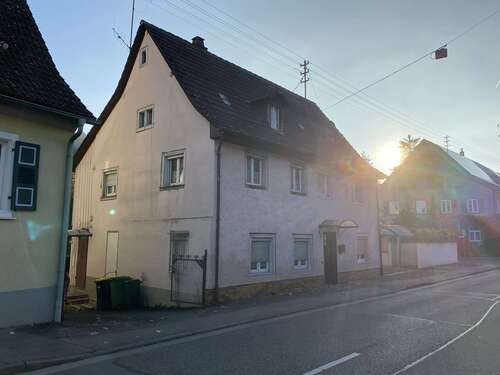 Foto - Haus zum Kaufen in Sulzburg 230.000,00 € 128 m²