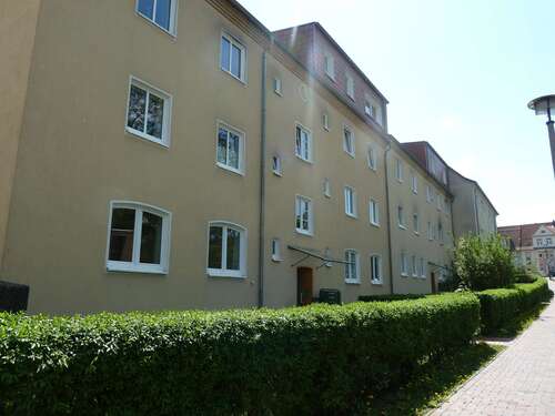 Foto - Wohnung zum Mieten in Schwerin 425,00 € 64.37 m²