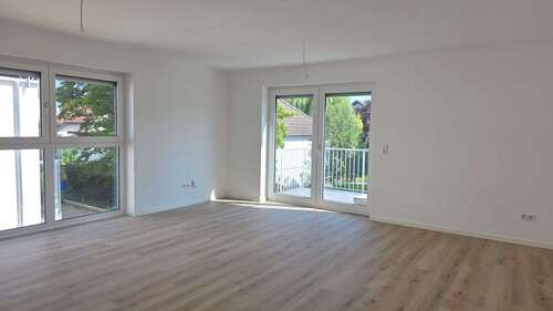 Foto - Wohnung zum Mieten in Niederrodenbach 850,00 € 65.65 m²