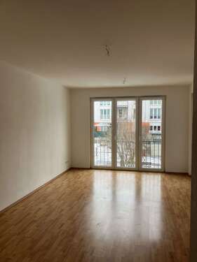 Foto - Wohnung zum Mieten in Glienicke Nordbahn 766,82 € 61.84 m²
